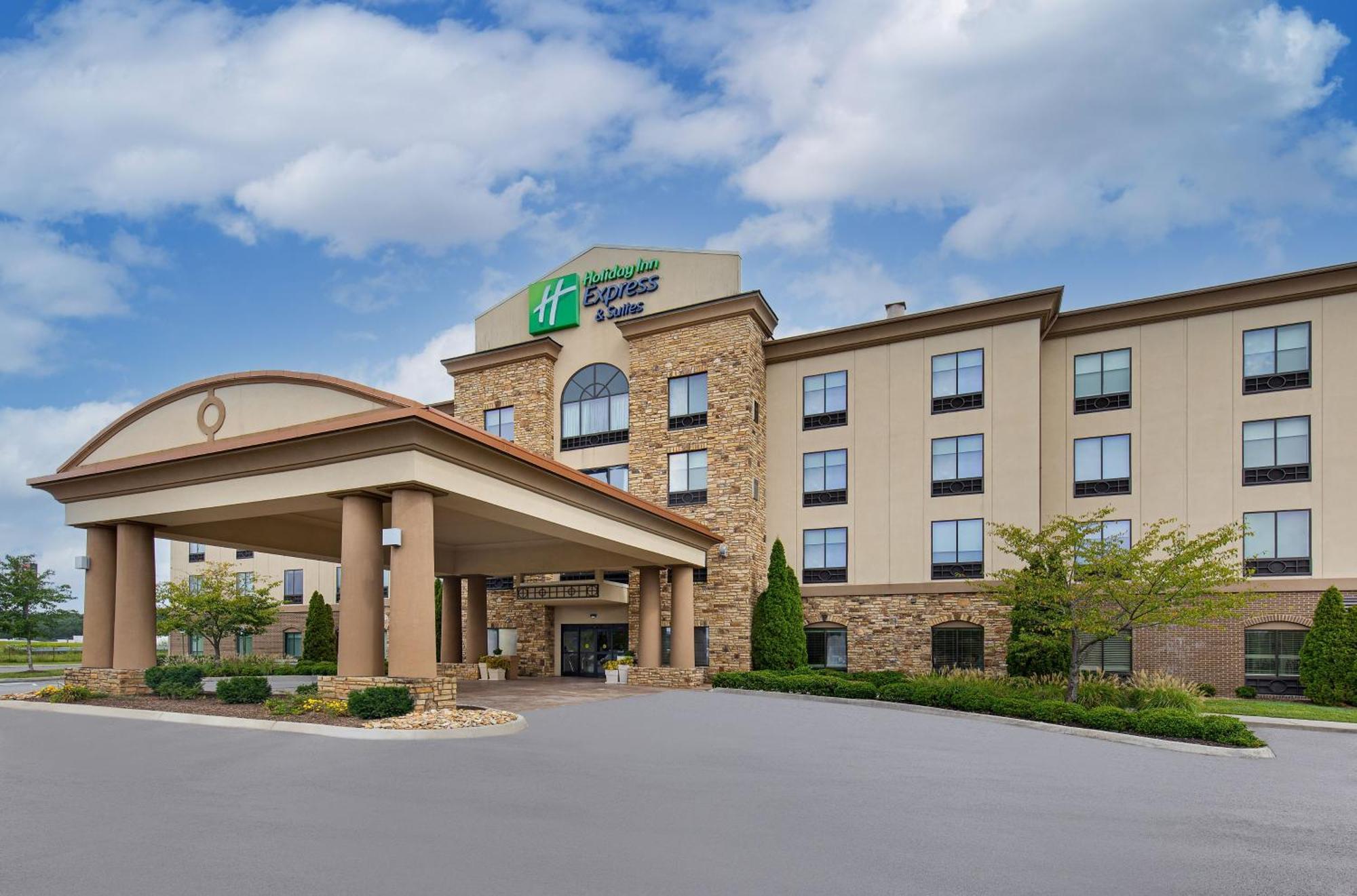 Holiday Inn Express & Suites - Cleveland Northwest By Ihg Buitenkant foto